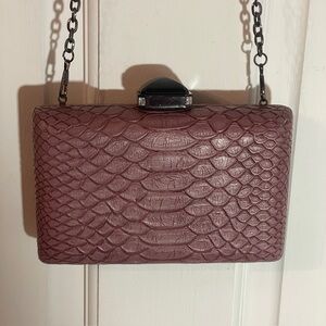 Urban Expressions Mauve Textured Clutch